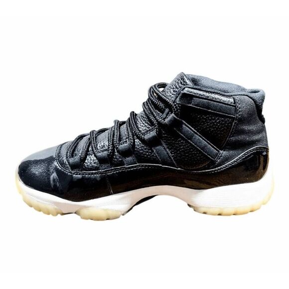 NIKE Air Jordan 11 Retro \'72-10\' Sneakers Size 8 main image 4